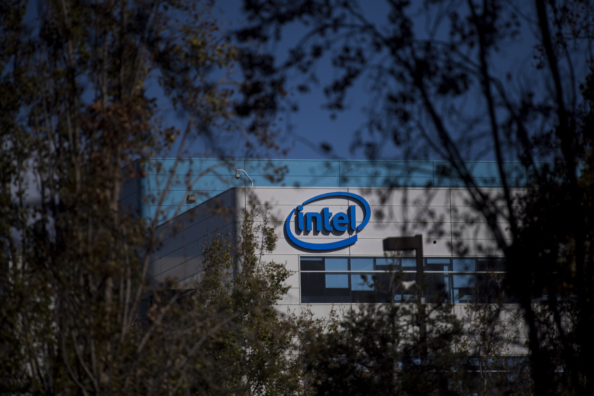 Pabrik Intel. Foto: Bloomberg.